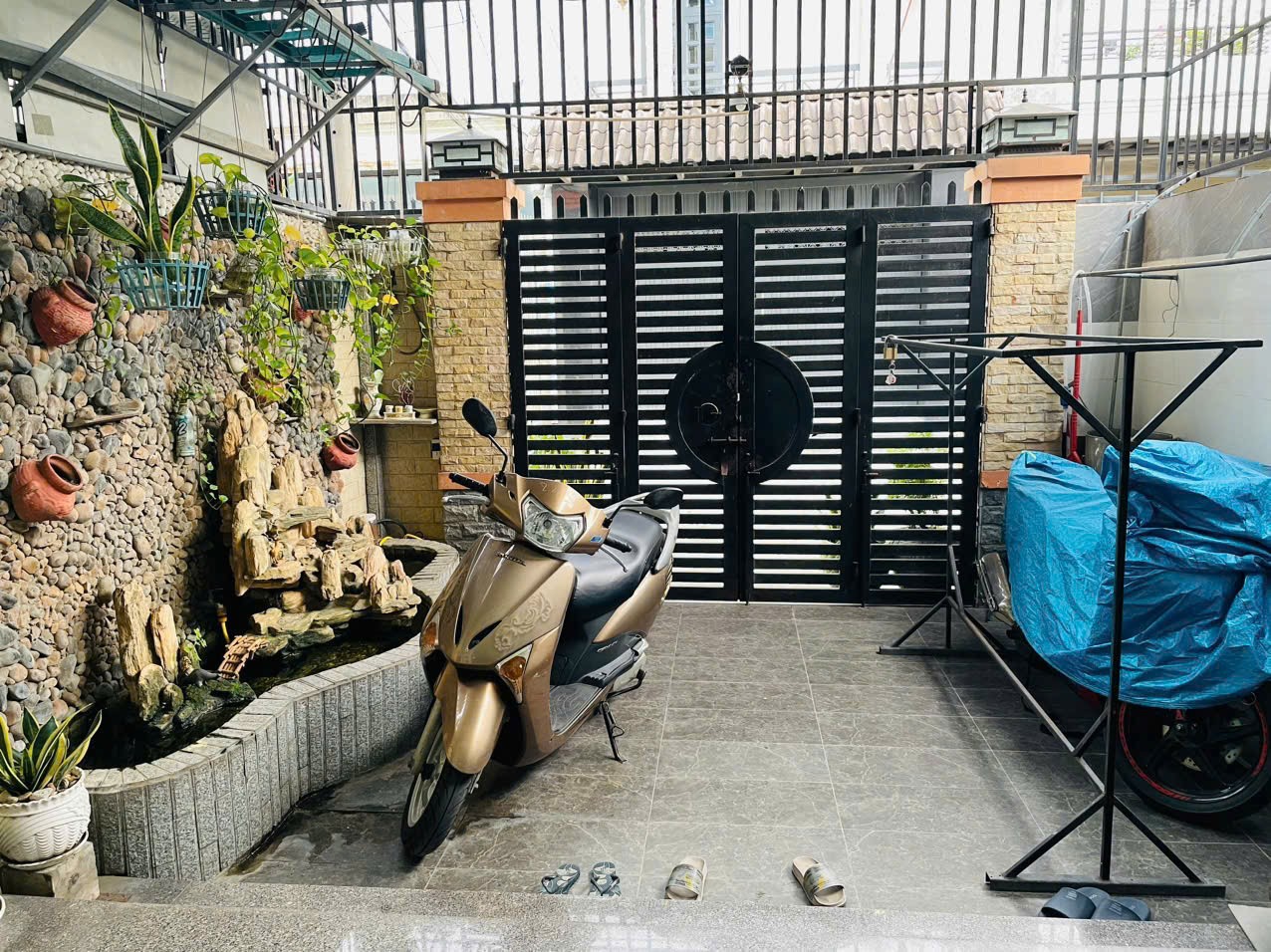 z7040350863335_cb5e8e5048322f98be3c14b56ab42534