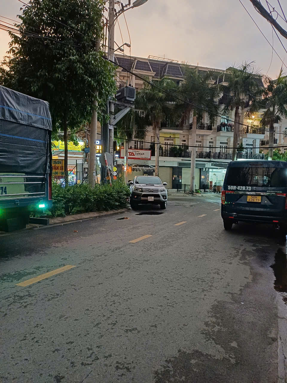 z7043677166125_efaeb16715bfb9bb9b5be8bf00259b50