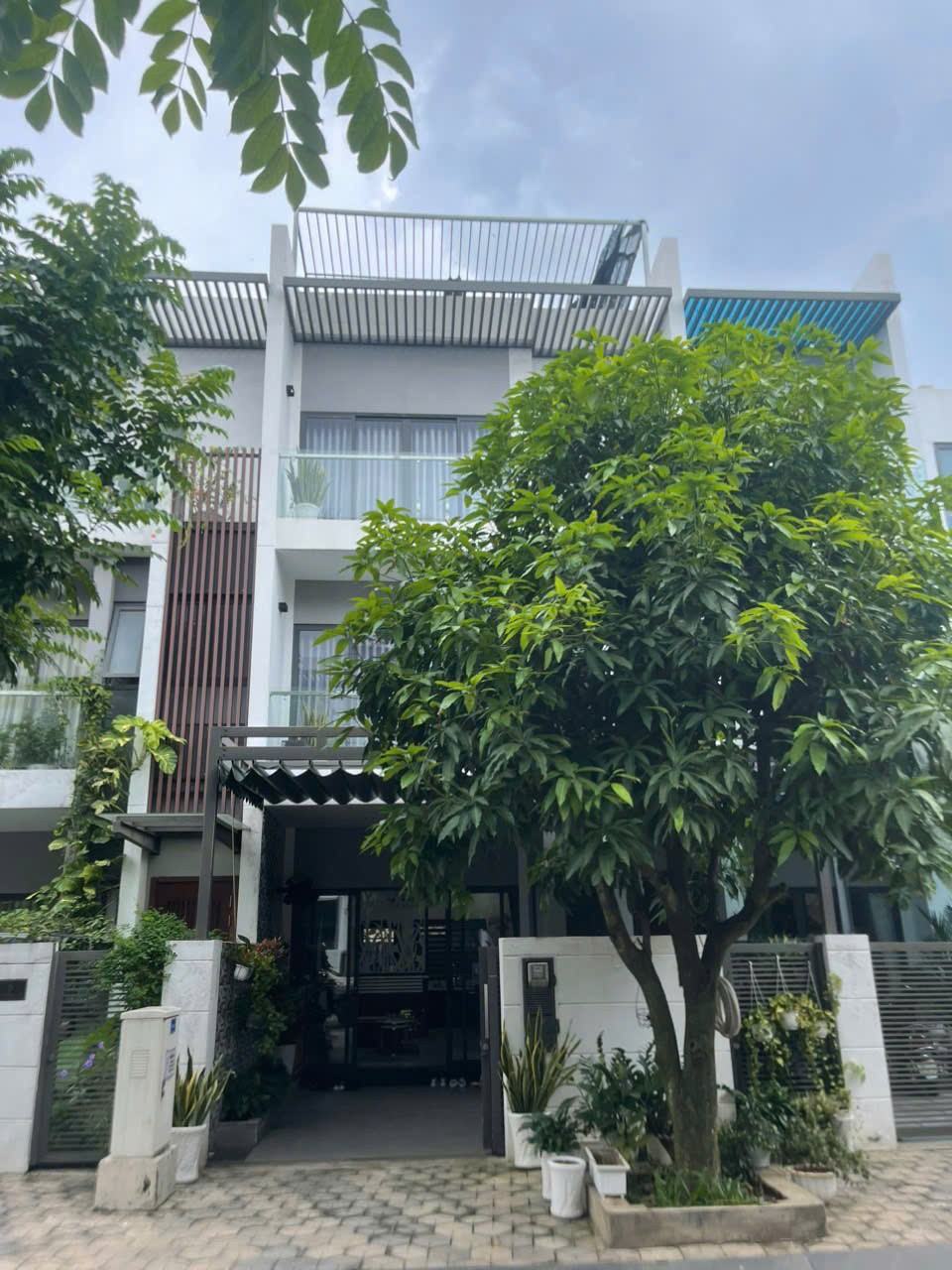 z7044068228284_3b5f7d275c22af0f5794ea2642a1d9b6