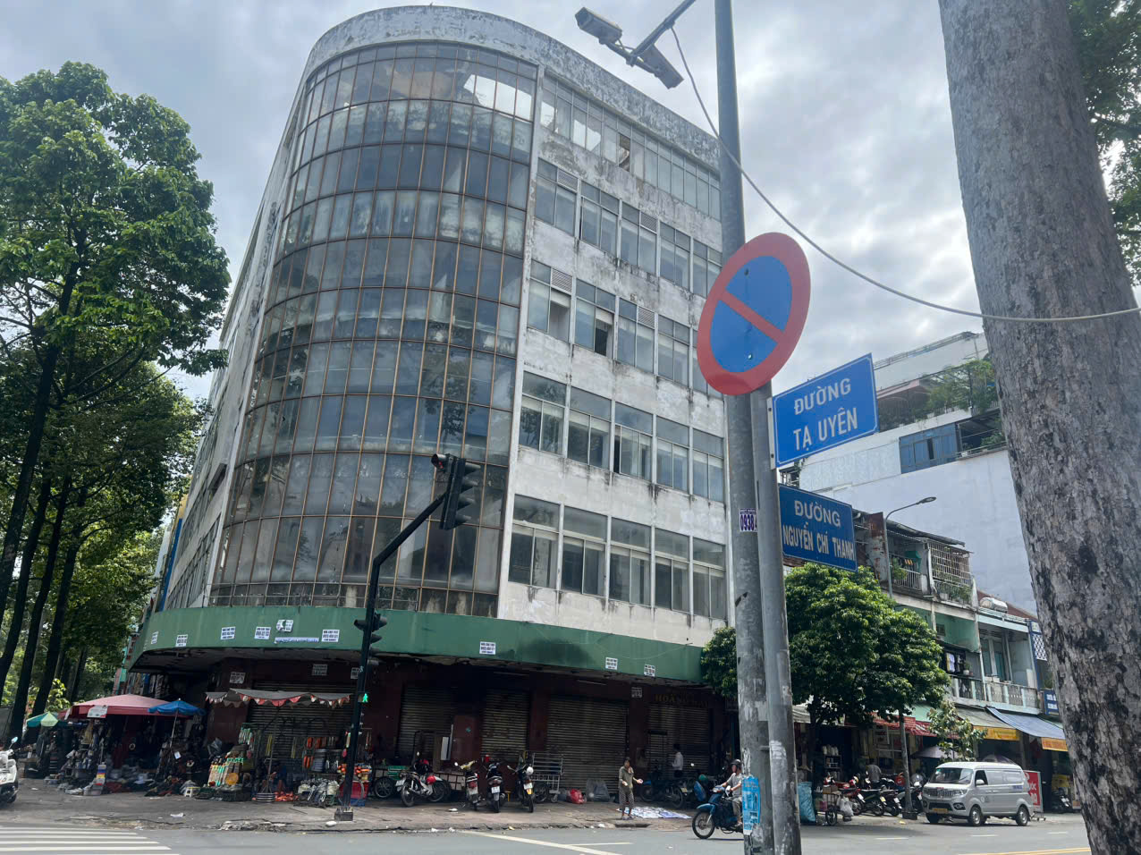 z7047658062240_83eab9dd456b7de51636e4a4cf7dd012