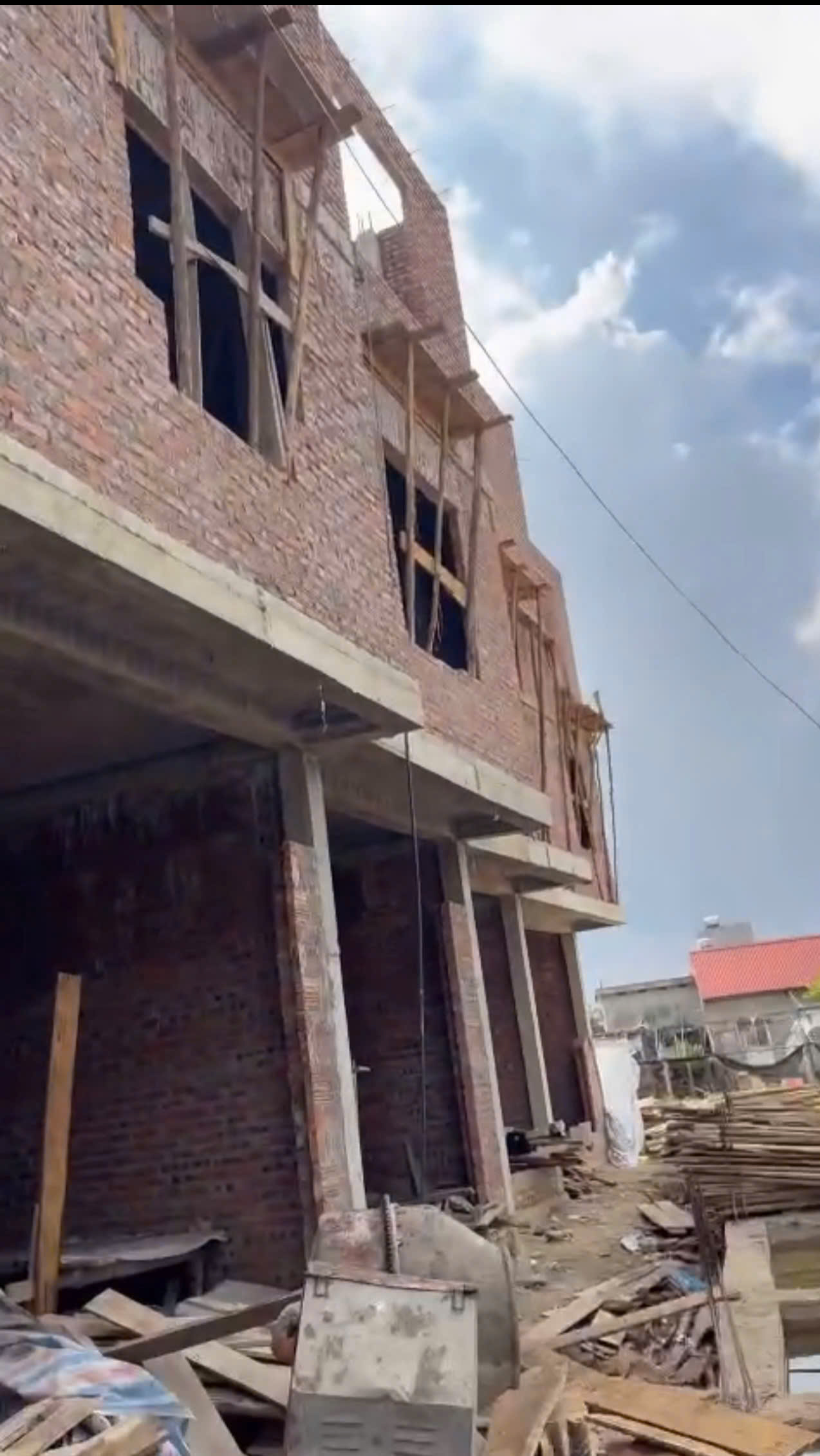 z7047853323865_68f17a0e8cceffa04a1dd26d5fc85802