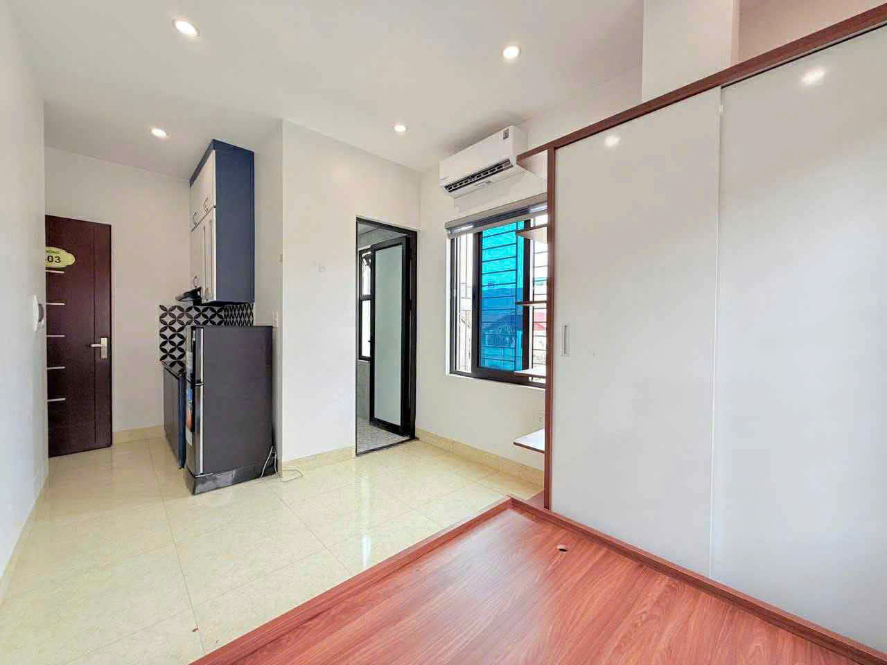 z7048185824209_6750816da8cb5a425586b39c82949cf0