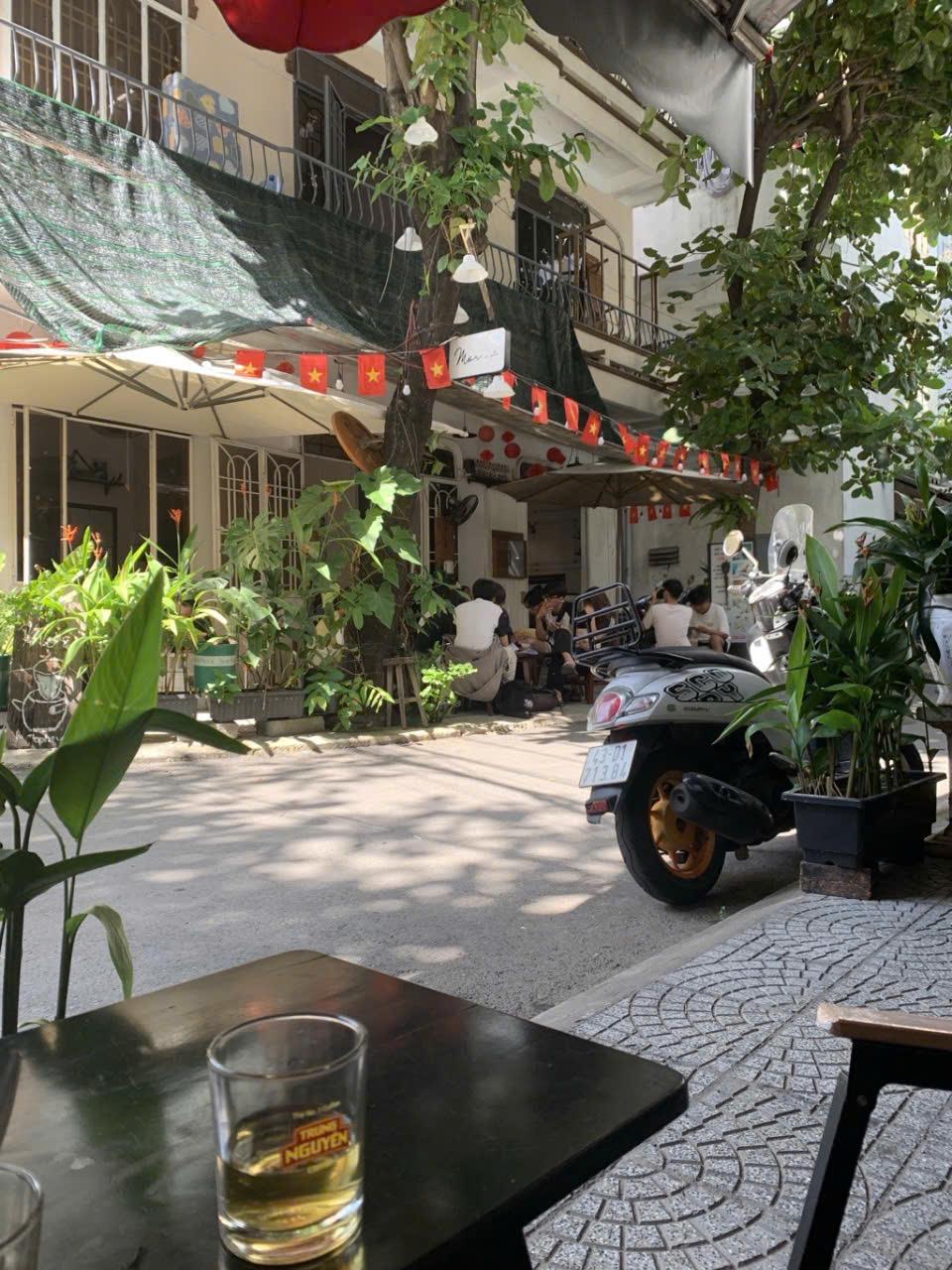 z7051607143315_b23aa2c452b2e39d4f9f1ebb687f4078