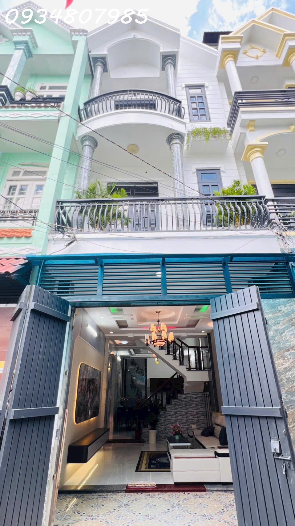 z7054257157939_a5437ba1186f4e58b00267ca35ad18d4