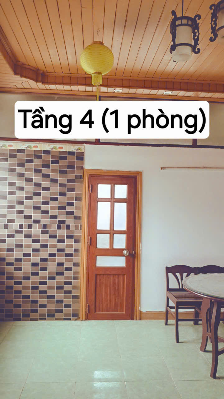 z7055785876000_7b386d17058e2893d78f98c56c5ec17d