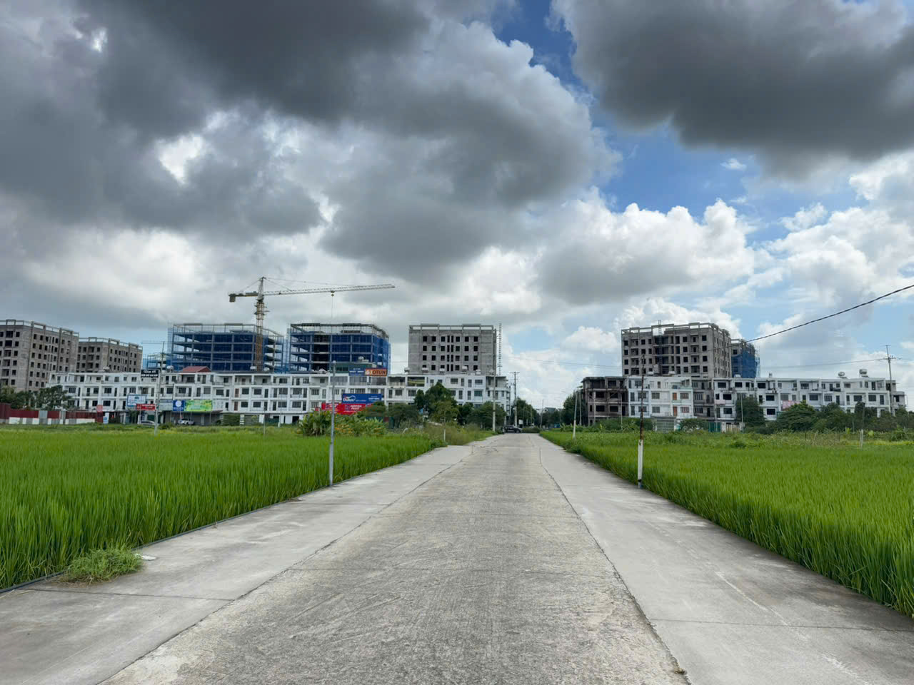 z7057228989624_549f76ccc604f4618ced7aa2adc18adc