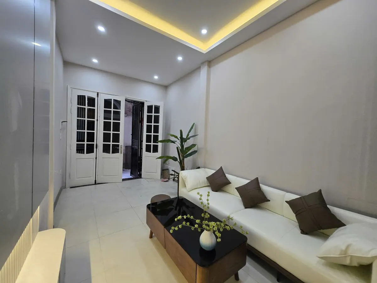 030ab1c7-c9c3-5dc8-a499-3289fa103c1c