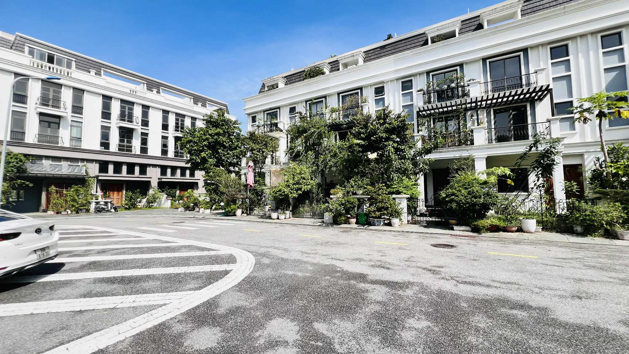 044a193c-f13f-47c4-94fb-33b9eb46d87d