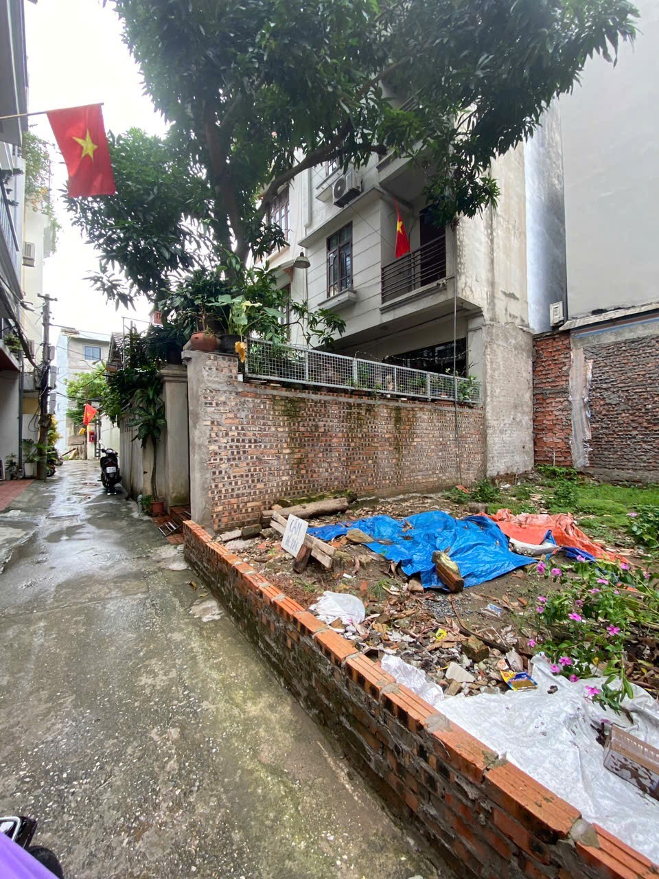 0f84171d79f14d8a4dd137accfdb303f