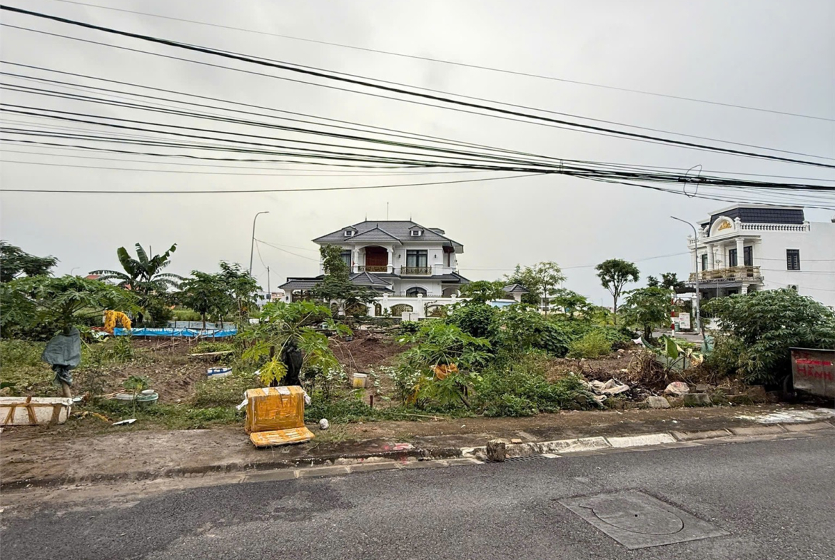 140837124904932540813