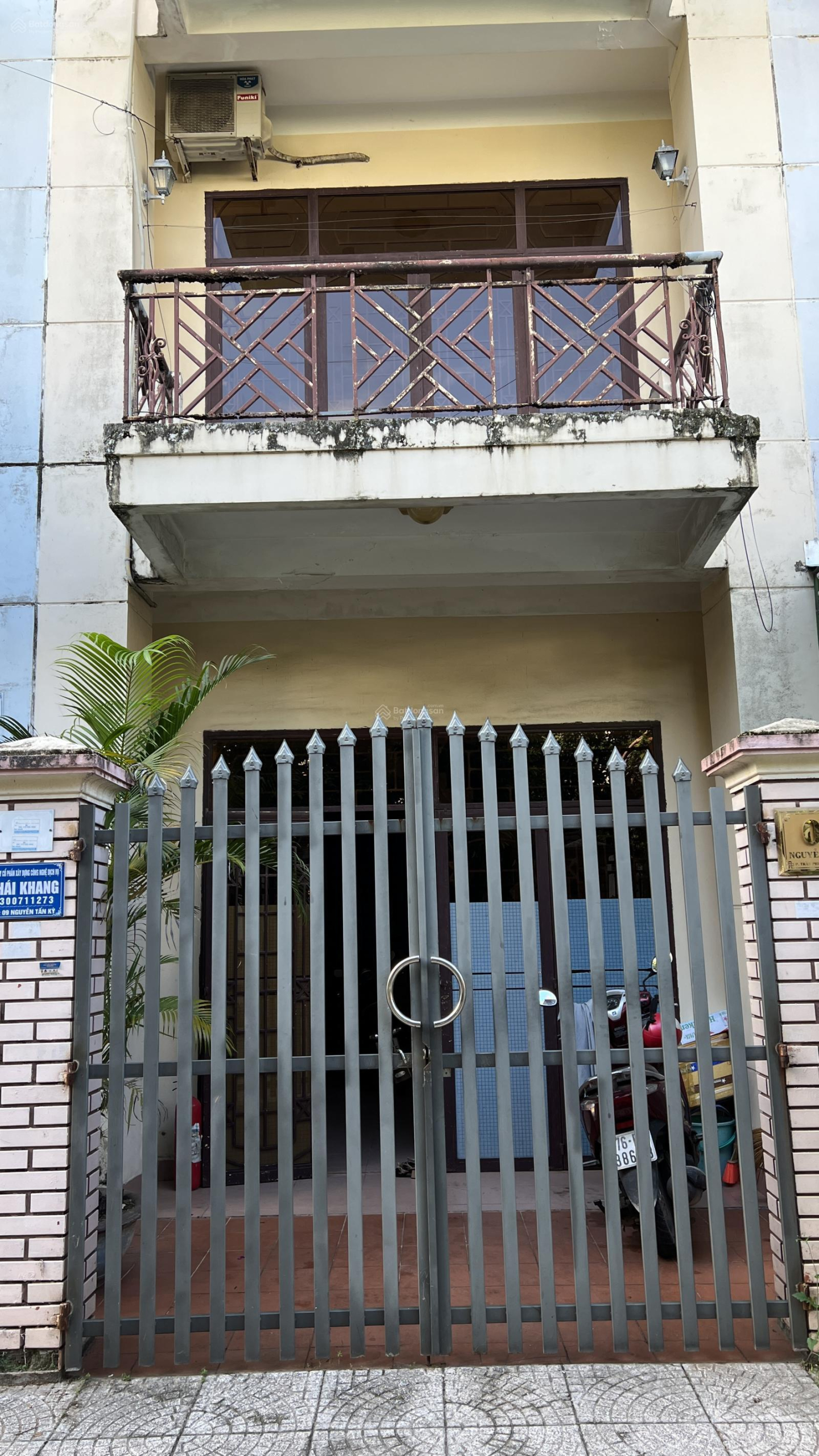 20251003094024-8e5d_wm