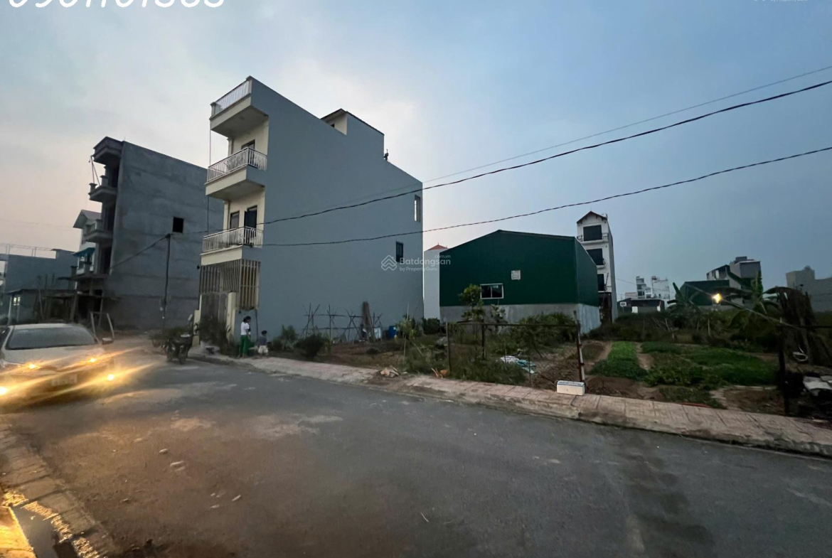 20251027170207-563d_wm