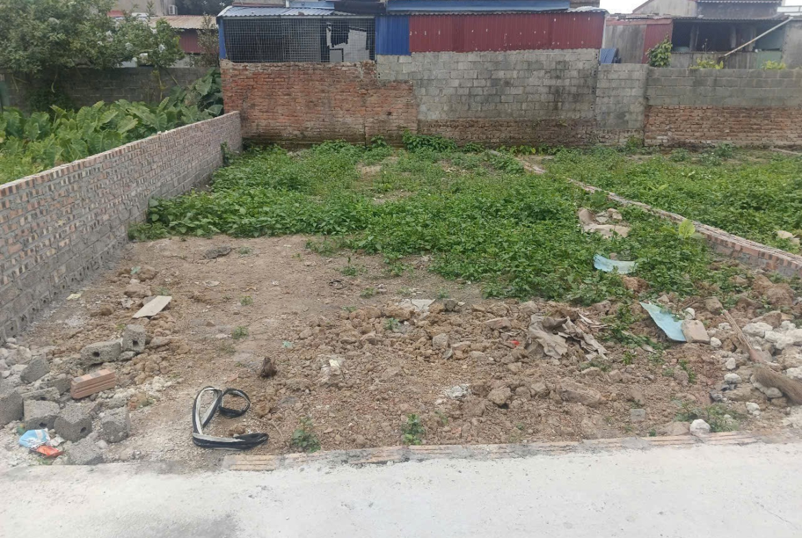 221609675000357672856