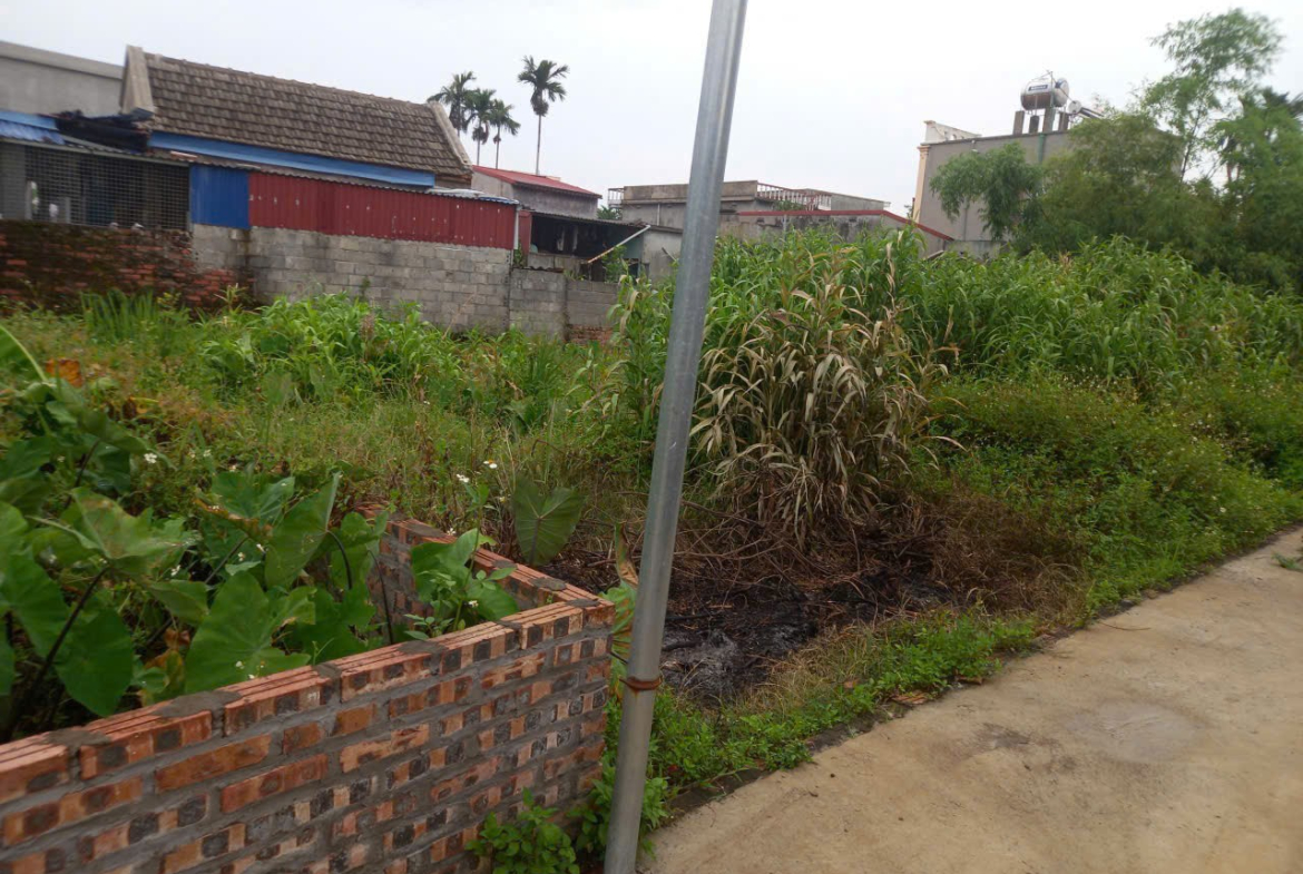 221609675000357672858