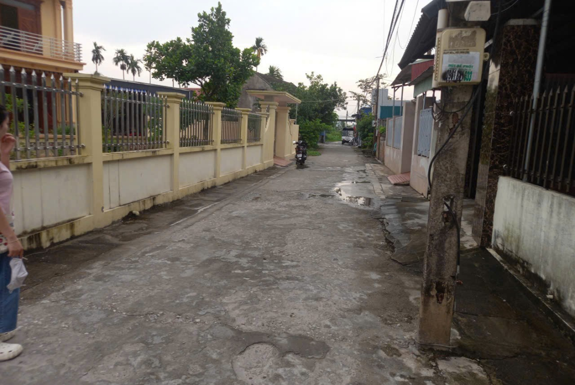 221609675000357672859