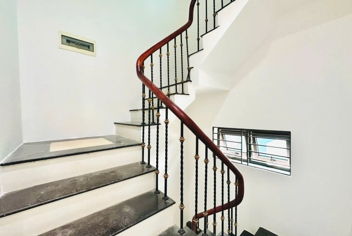 287eaa0b-19f4-5b7b-abb9-6ad954b8aba4