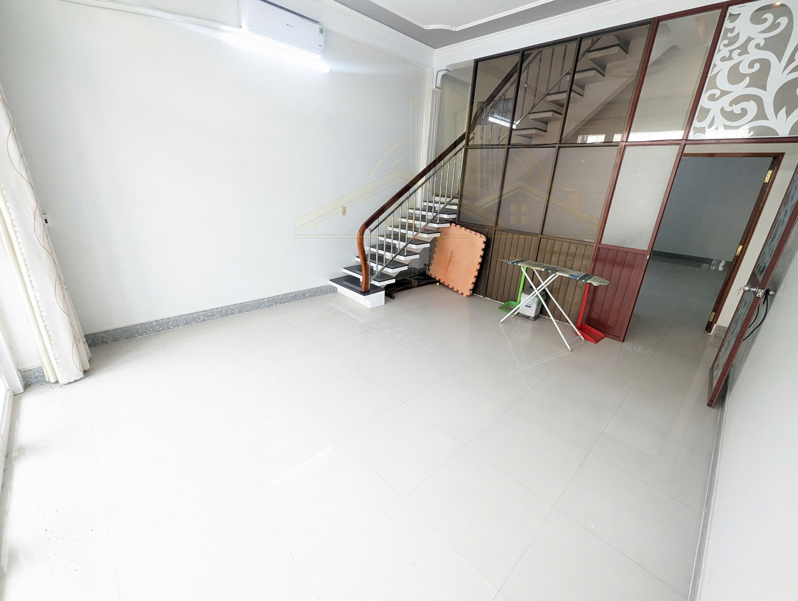 357312519362043192656