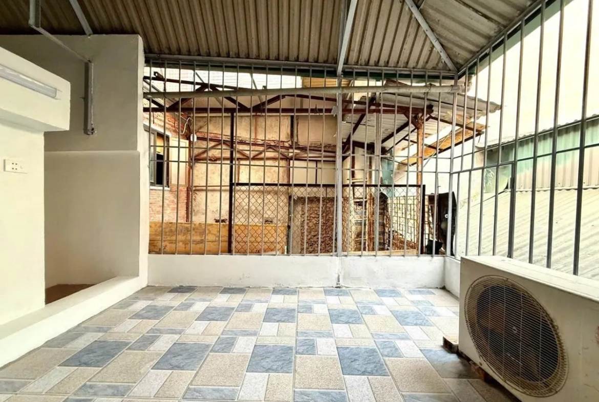 3c971068-c354-562e-bd98-e533ee73a678