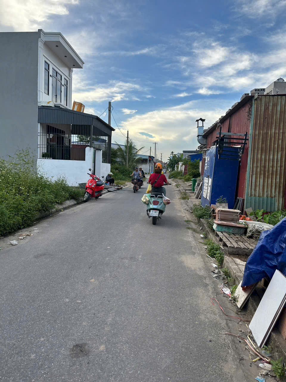 443744389032358304091