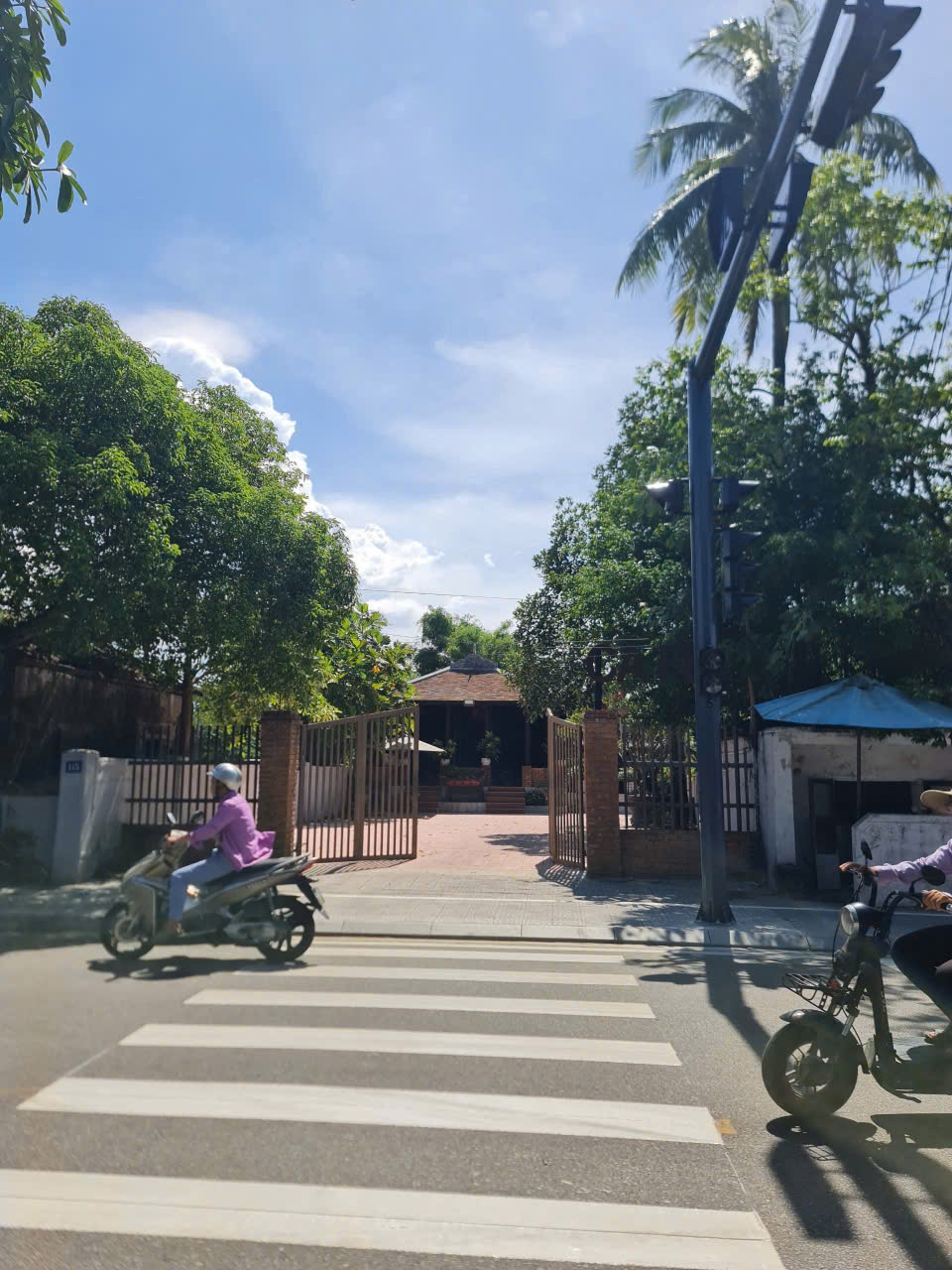 4fc711e8-a215-44ba-99b8-af39ab2710d1