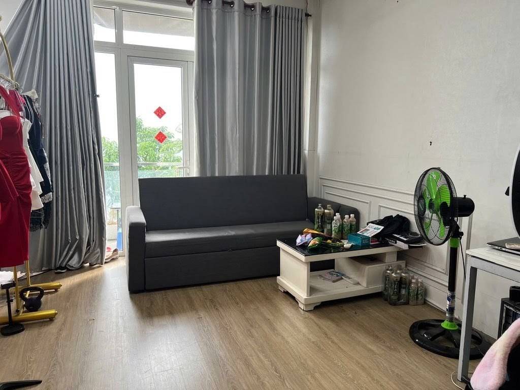 4fho-1D31E026-mh8m8ej7_37_10