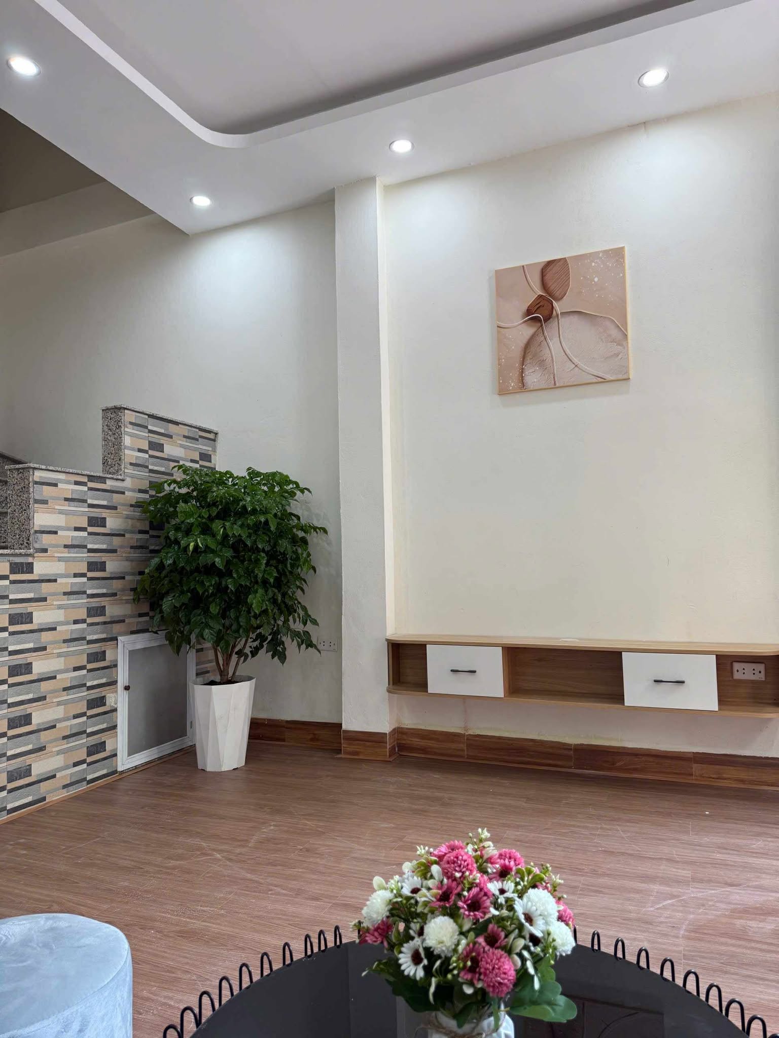 553303447_1707458240660020_1654786160487279151_n