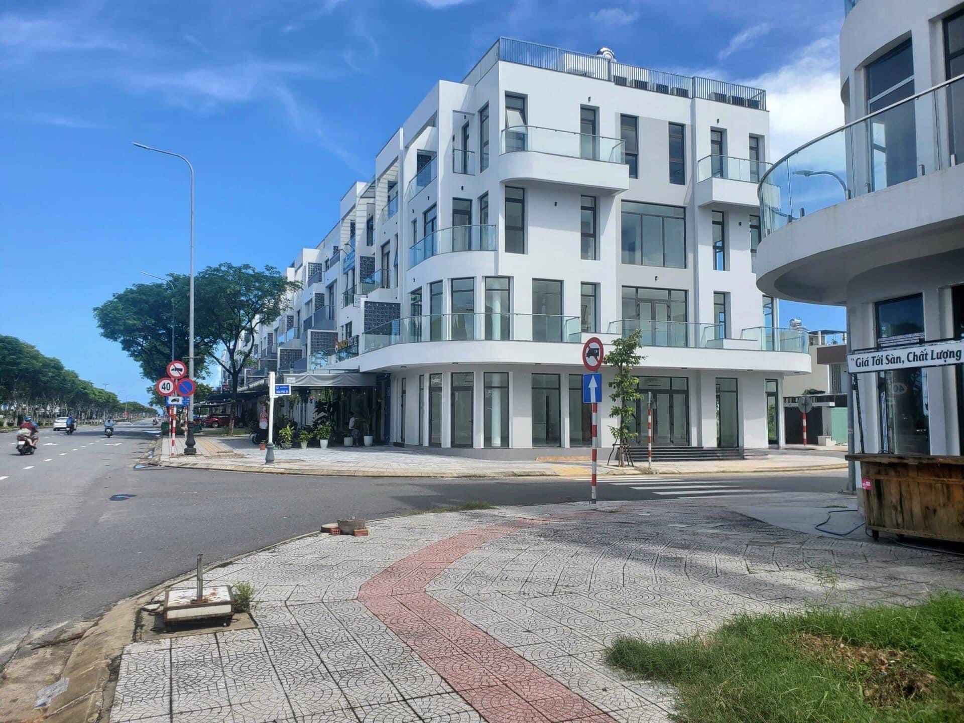 554972022_1994925651047854_7189311827991222715_n