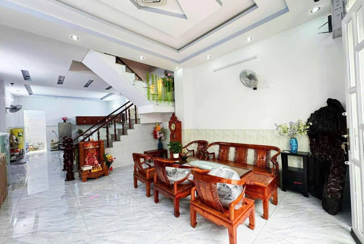 572884866_1196051979072045_2103956187928010181_n