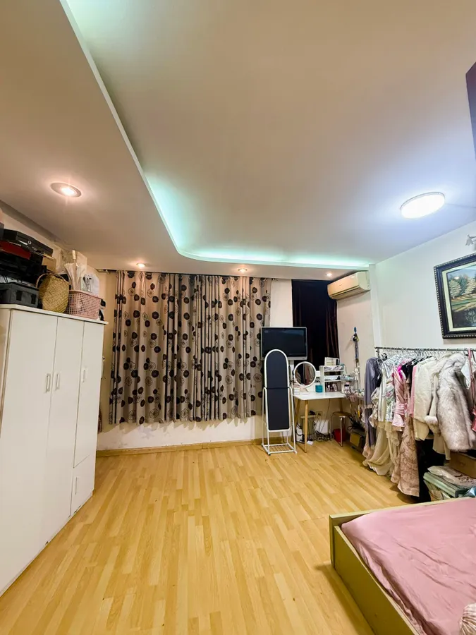 5810e7a9-823f-5528-ba6a-a67a62cb60dc