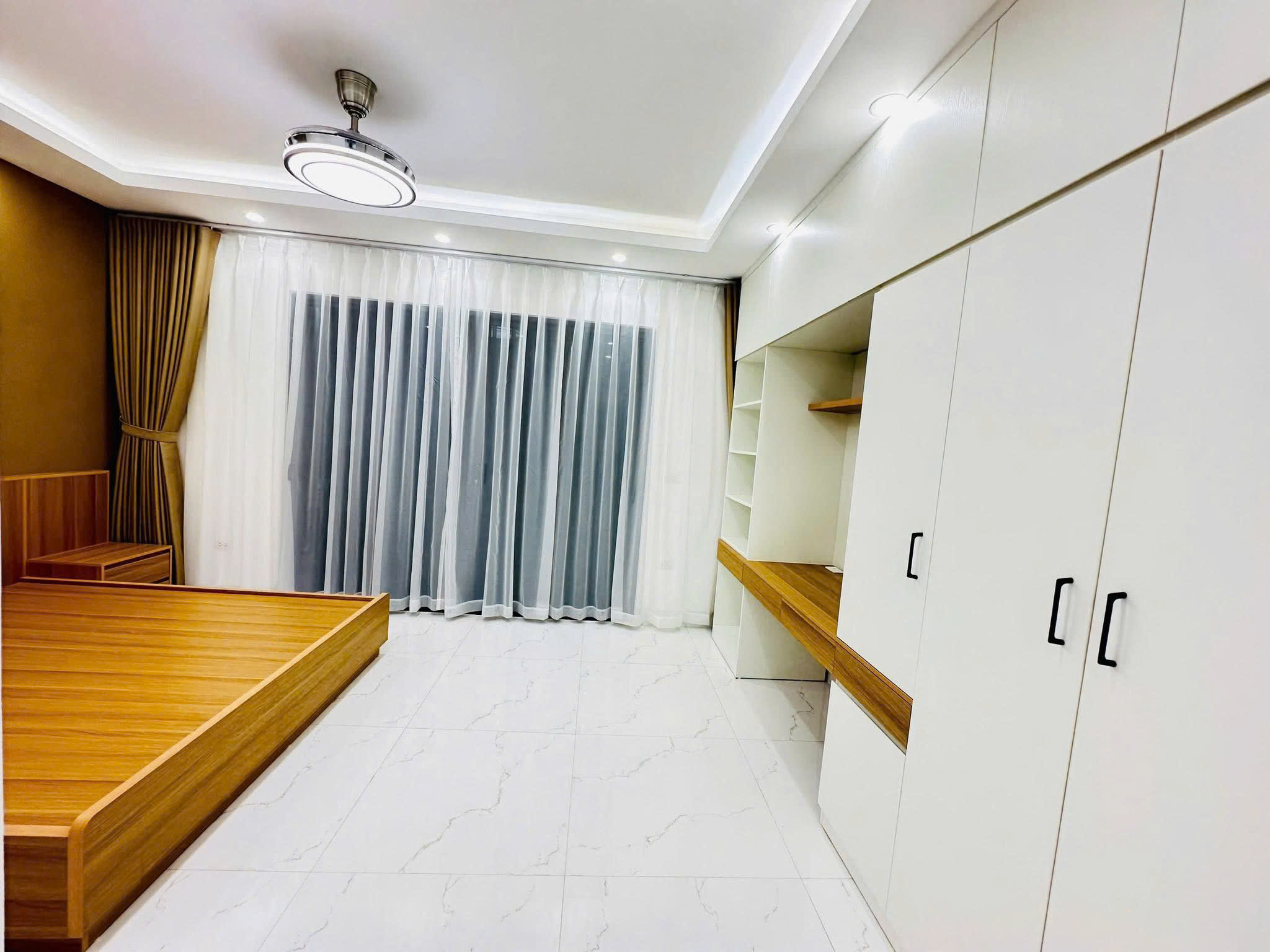 592cb7370fa182ffdbb0