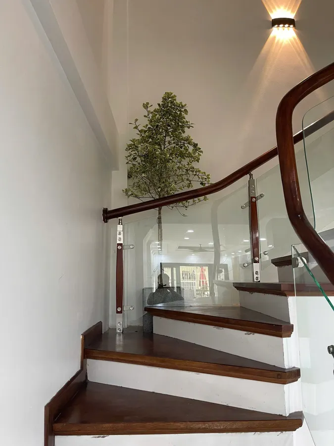 5cc12f85-b2c6-5ba3-b004-aaa08fb356a2