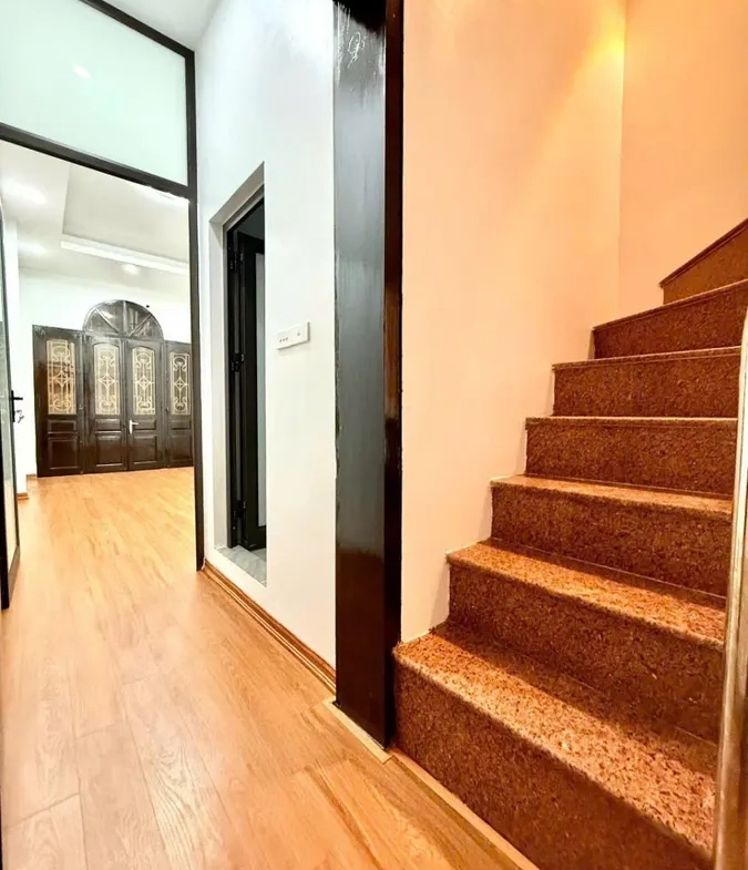 70daab6f-bb3f-59a9-8d81-d3aef5157949