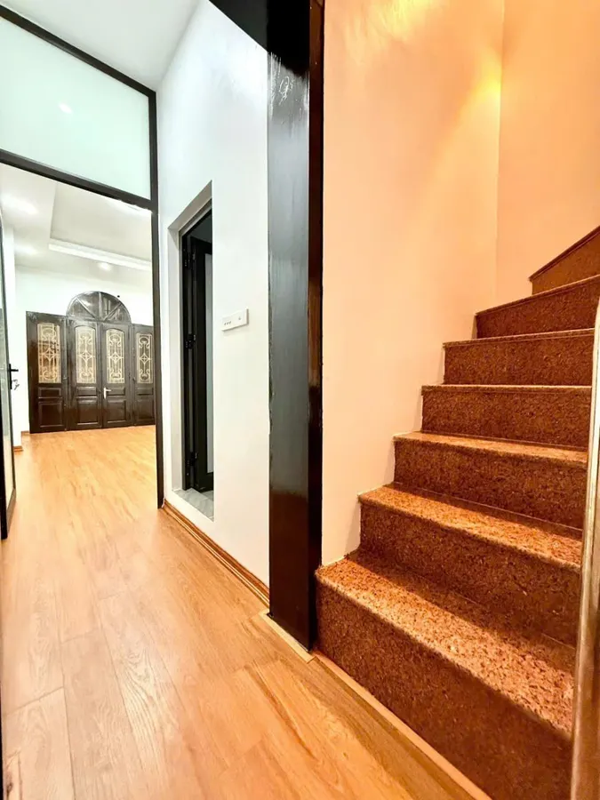 70daab6f-bb3f-59a9-8d81-d3aef5157949