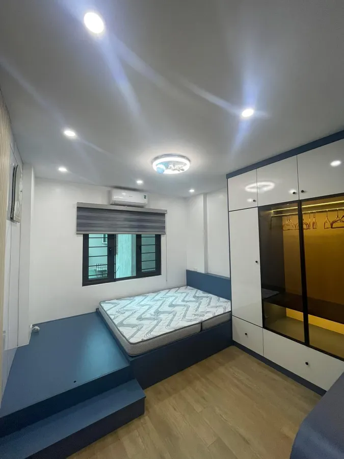 724342e2-8a47-5097-9f6f-42e8526768e1