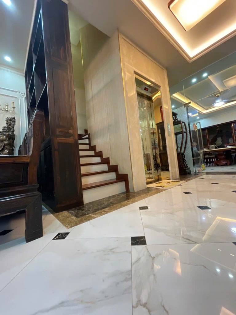 74m-CD1B915F-mchm6wr0_35_5