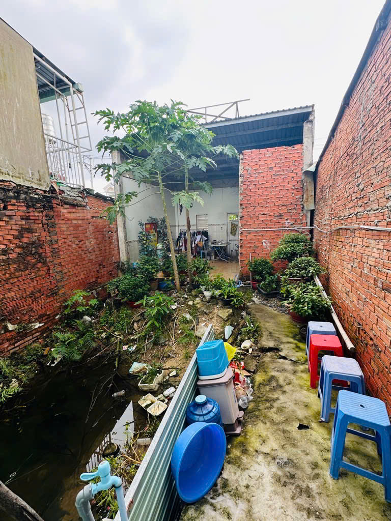 75890a044b44c71a9e552