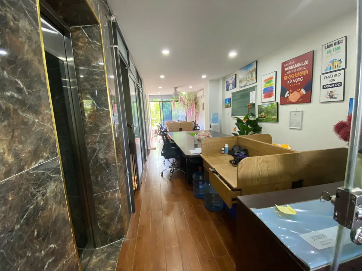 7d8e5363-f7f6-5038-88a6-295c83da4df1