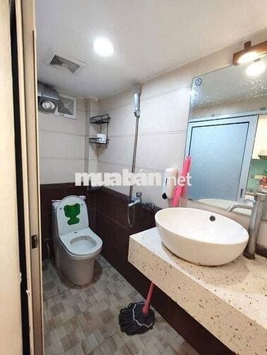 84689cbb7a404cb5997d979e7ccbfc04