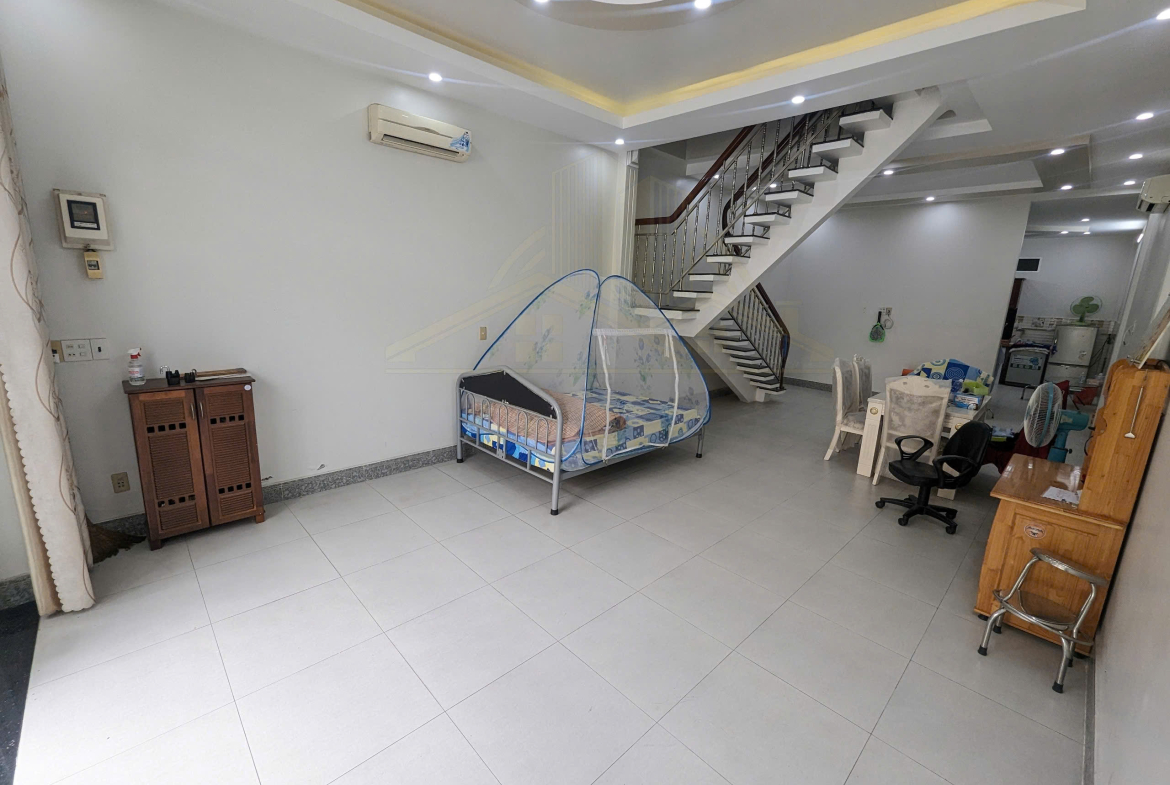 8554e893640ee950b01f51