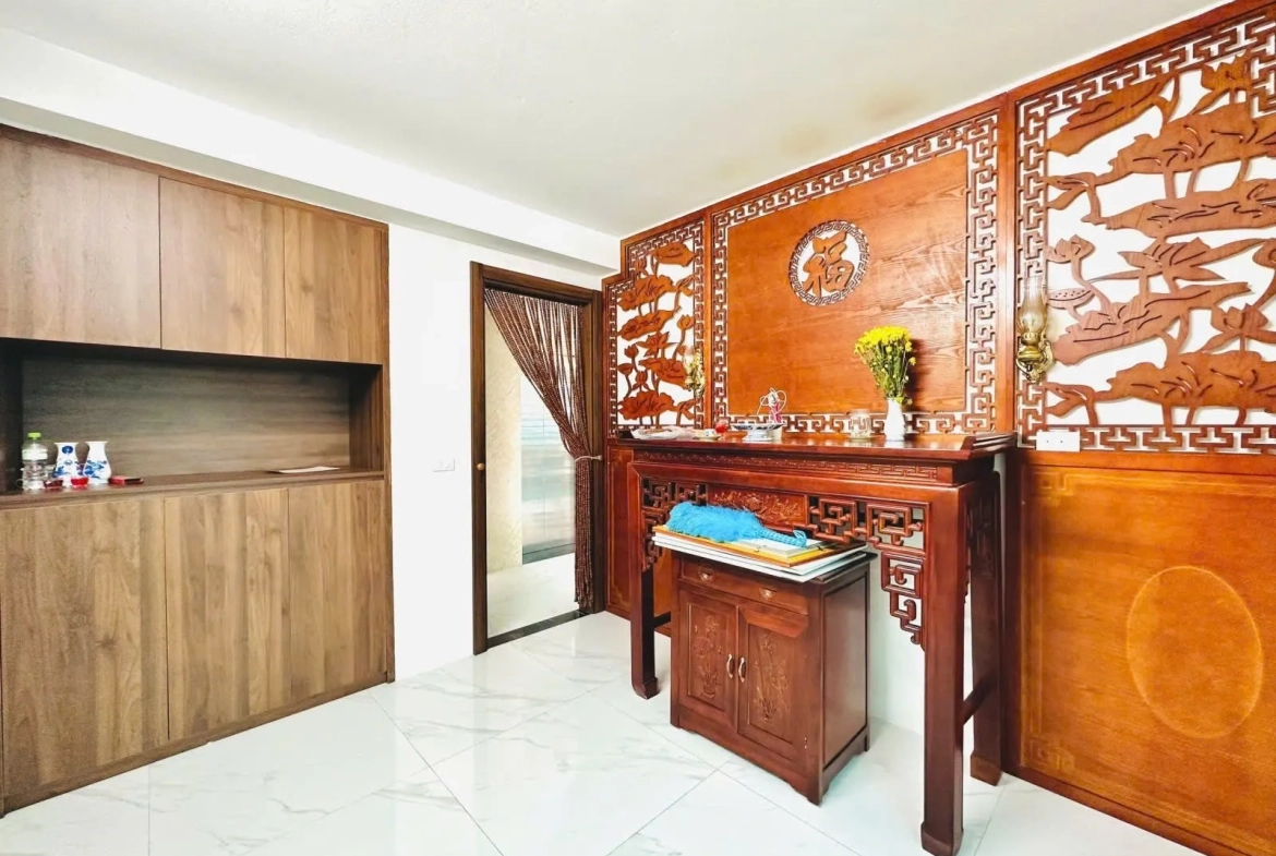 8744e6bf-578c-5875-994d-44577997aef6