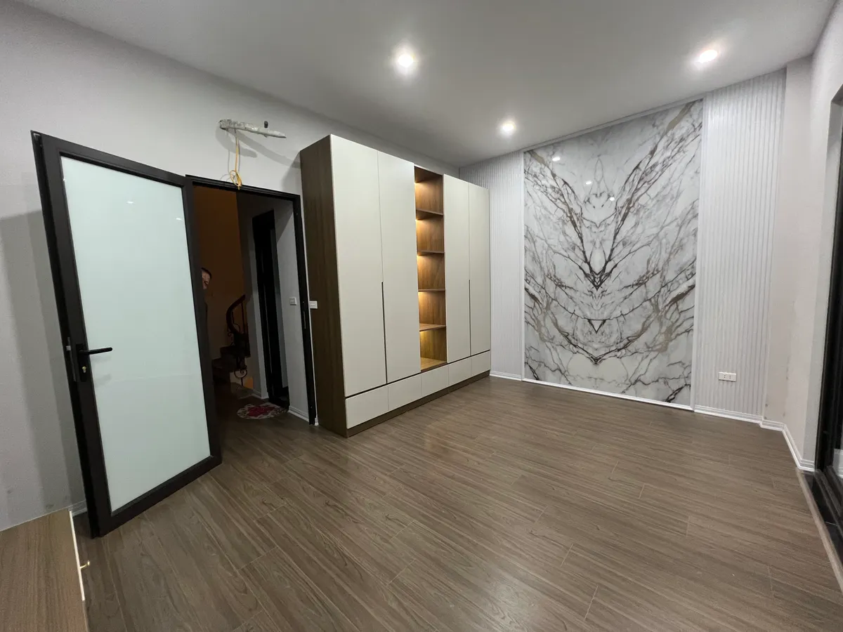 96167cb9-28e5-53d1-94ee-0dd47aa401ed