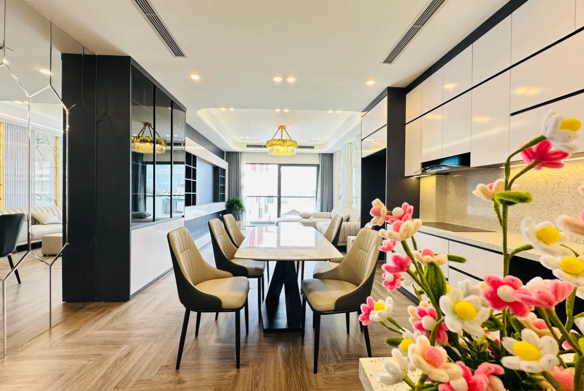 9bc3e85b-d5b8-5a12-9244-2afc6f17a76b