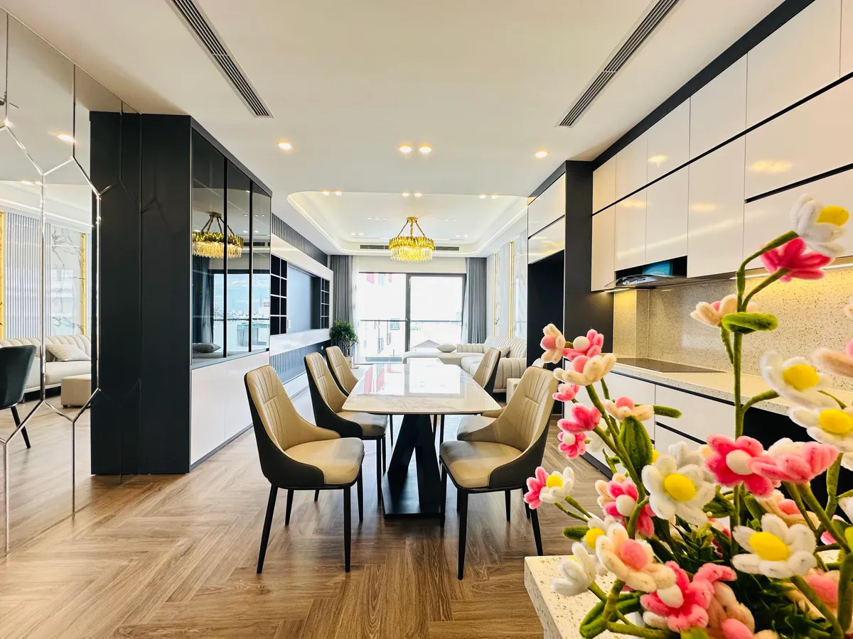 9bc3e85b-d5b8-5a12-9244-2afc6f17a76b