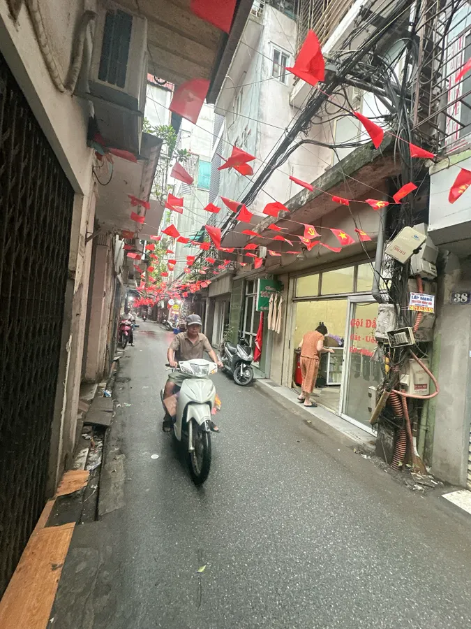 9c25c505-9948-5427-a58d-67eebe412a36