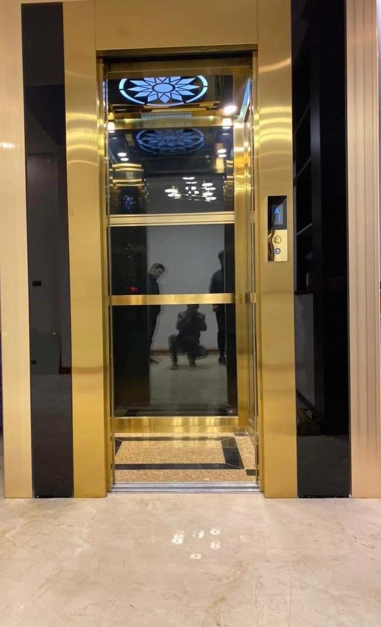 Thang may rieng (218)