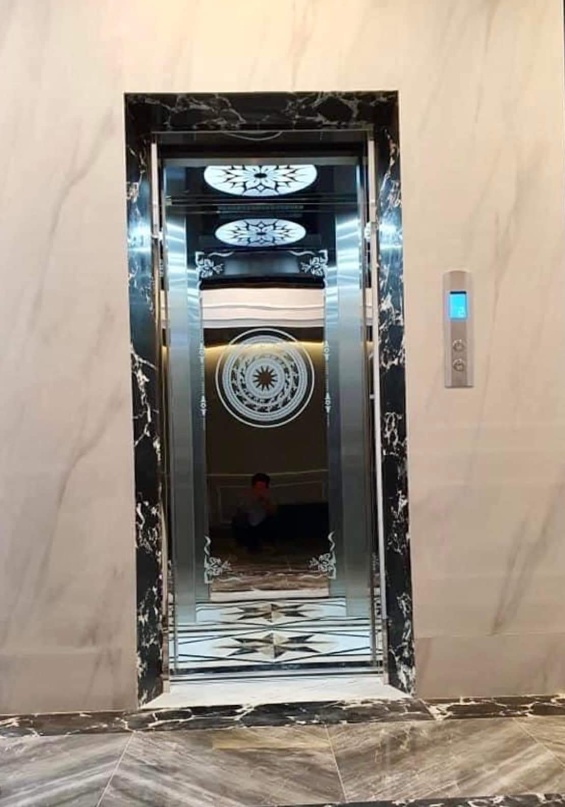 Thang may rieng (218)