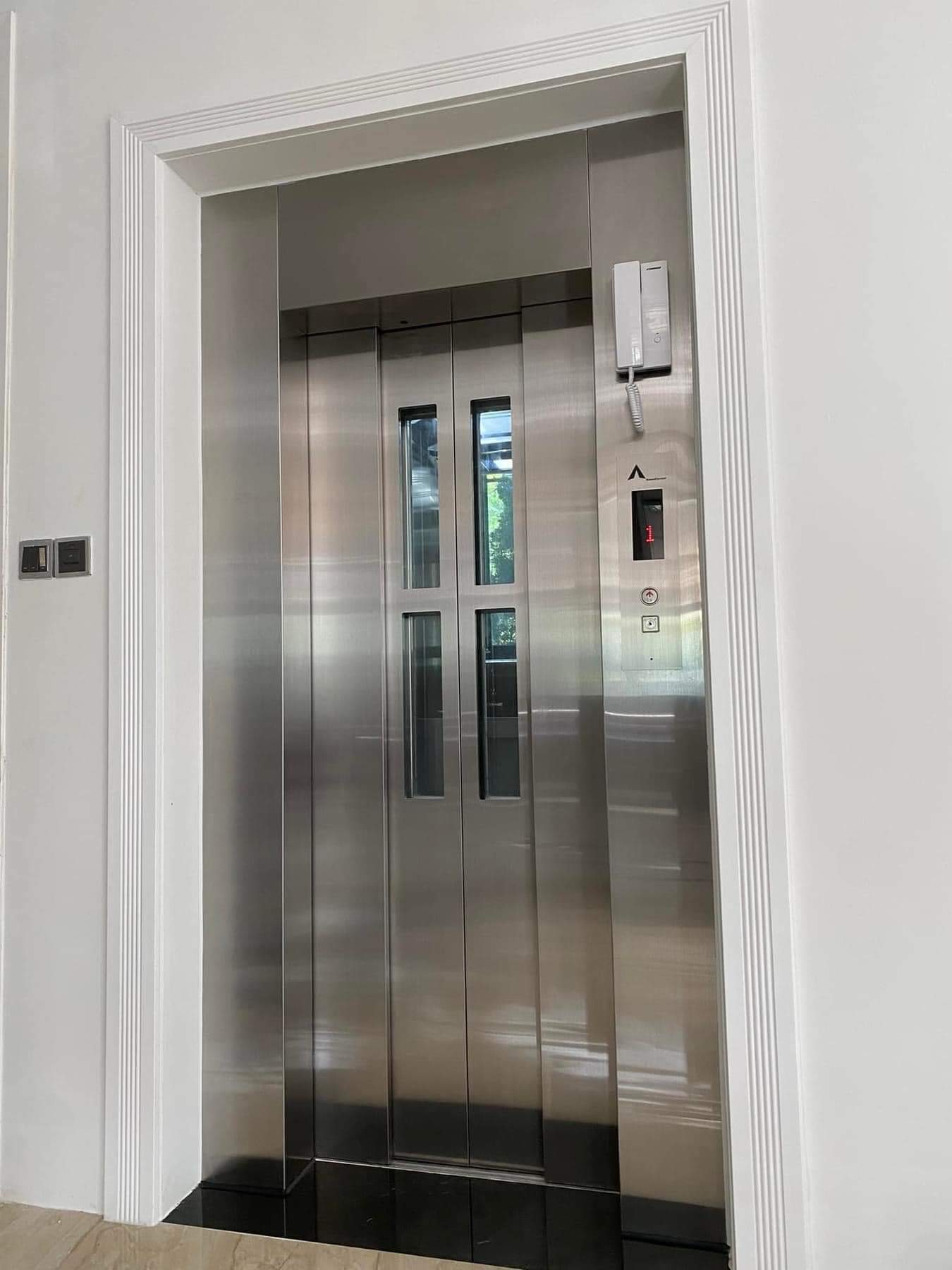 Thang may rieng (218)