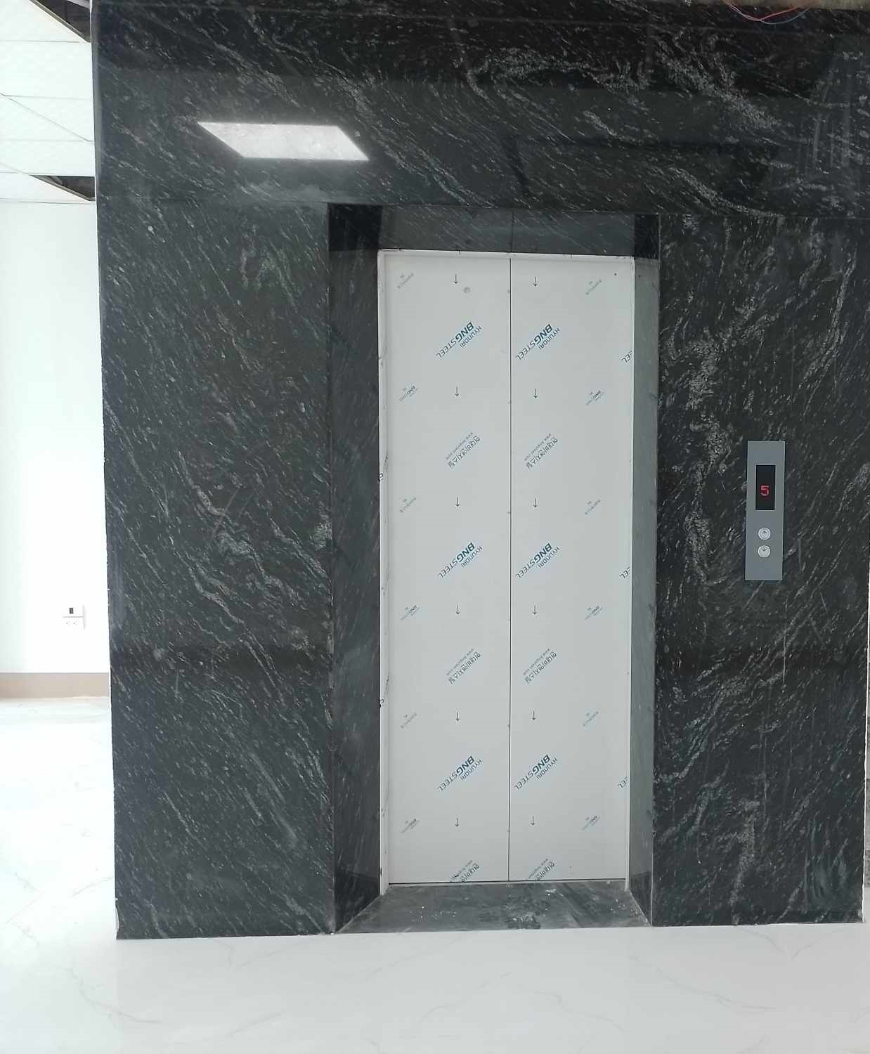 Thang may rieng (218)