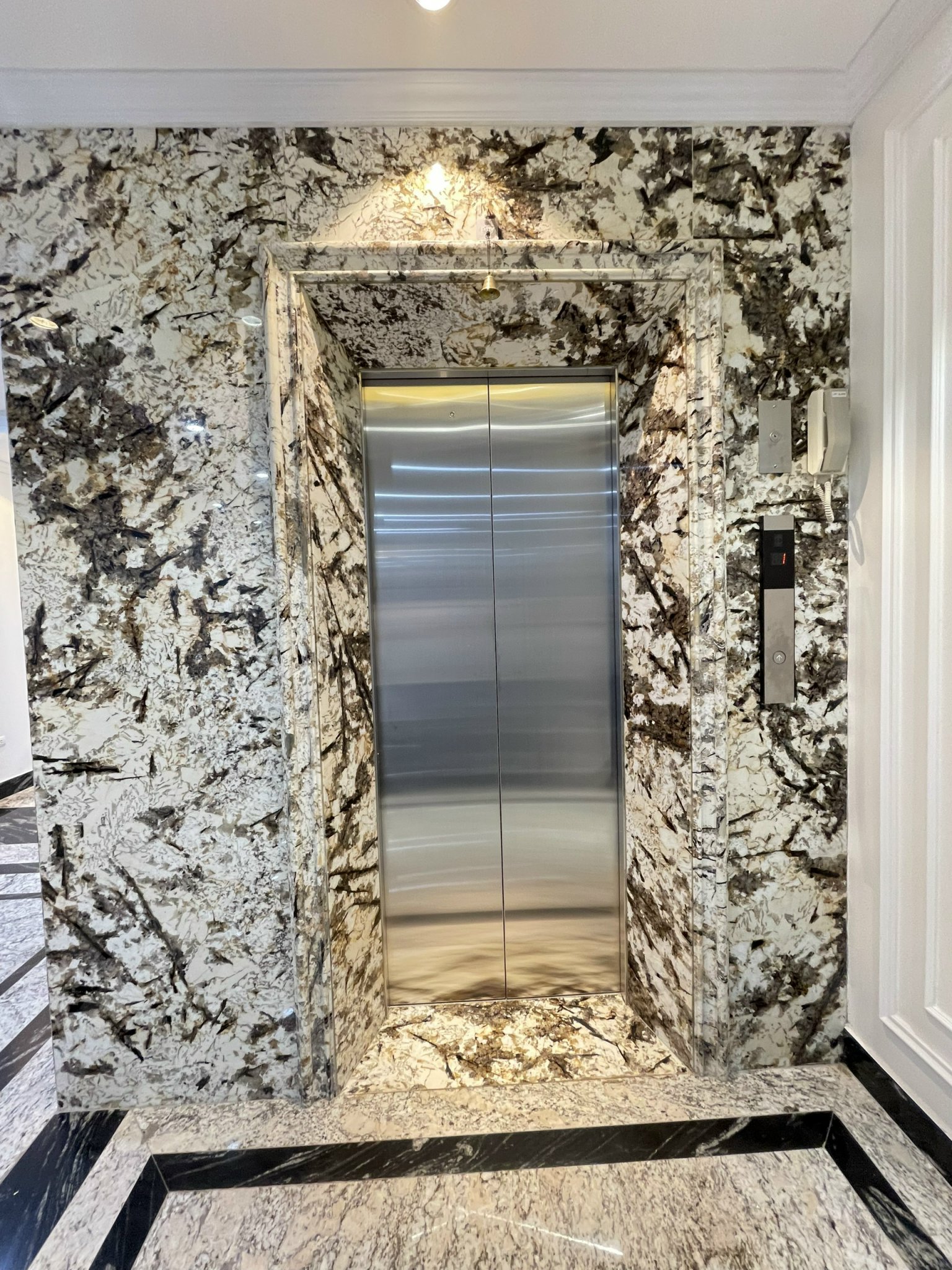 Thang may rieng (218)