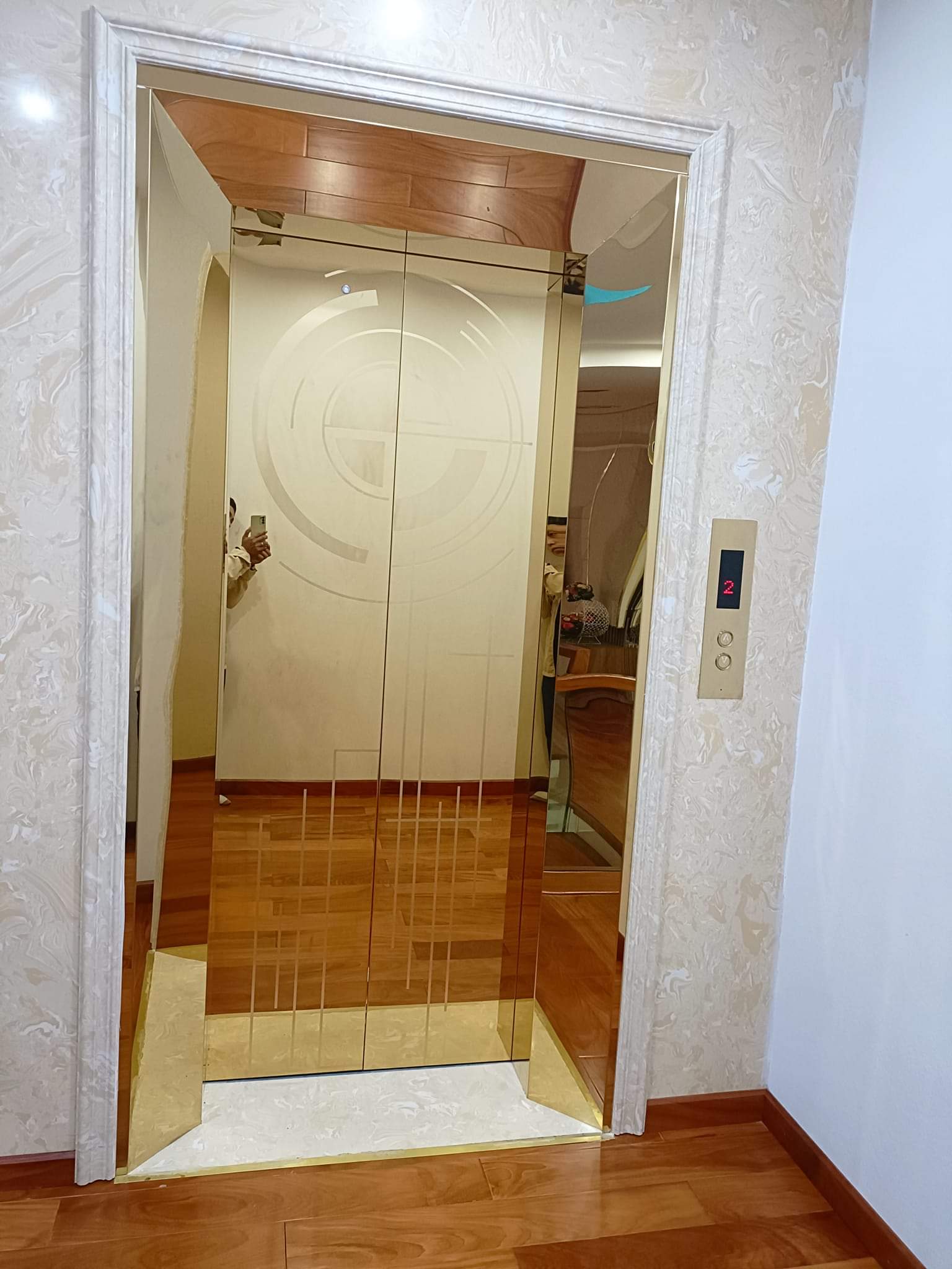 Thang may rieng (218)